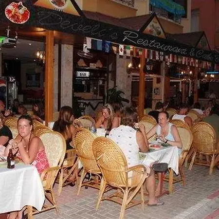 Kleopatra Develi 酒店