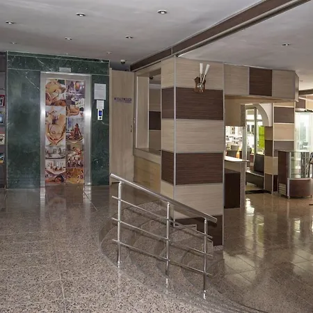 酒店 Kleopatra Develi 2*