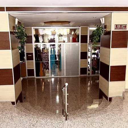 Kleopatra Develi 酒店 阿拉尼亚