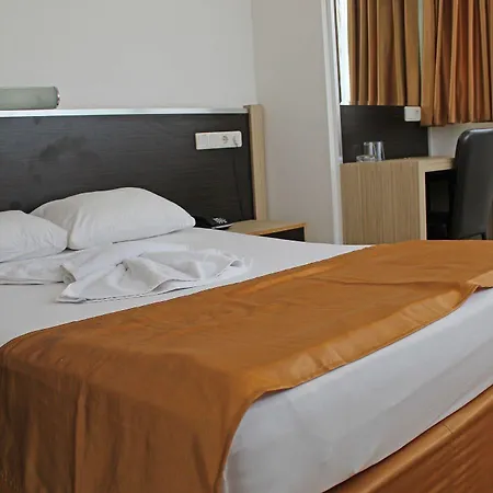 Kleopatra Develi 阿拉尼亚