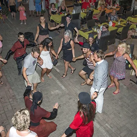 Kleopatra Develi 阿拉尼亚