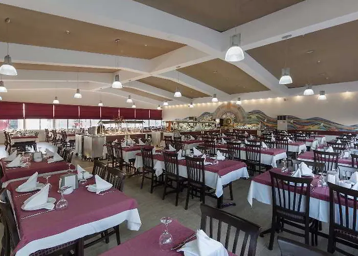 Kleopatra Develi Hotell 2*