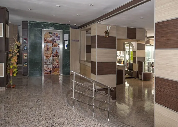 Hotell Kleopatra Develi 2*