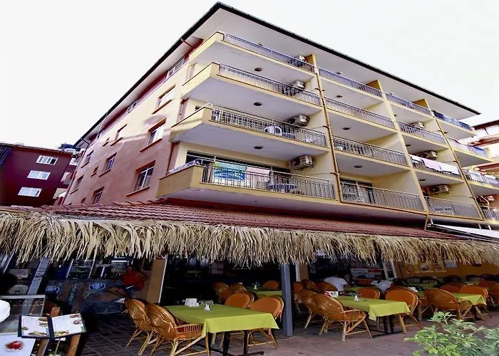 Kleopatra Develi Hotell 2*