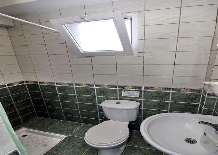 Kleopatra Develi Hotell