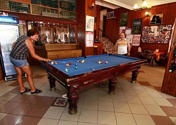 Kleopatra Develi ألانيا